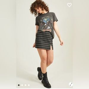 Altar’d State Women’s Payton Notched Plaid Skirt. Size Medium NWT’s!